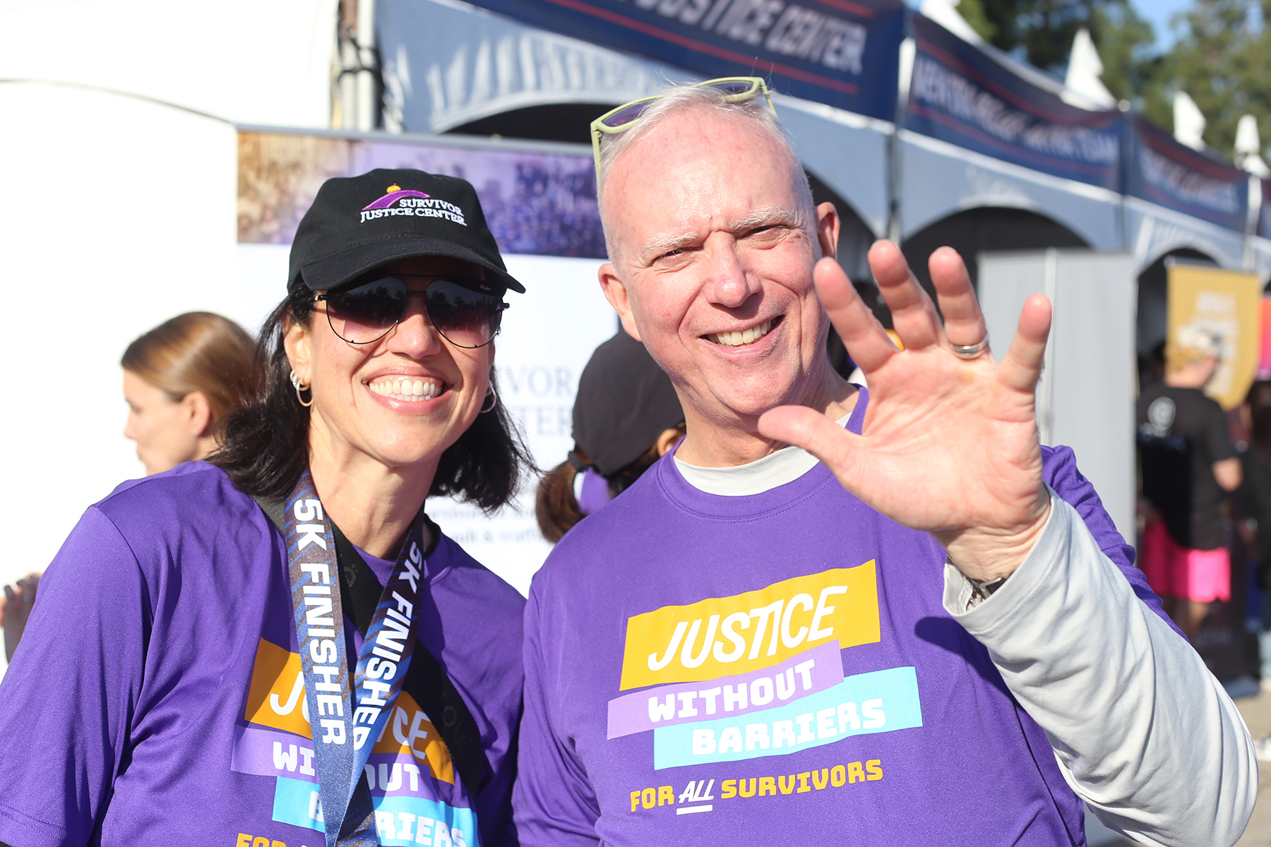 Carrera/caminata de 5 km del Survivor Justice Center.